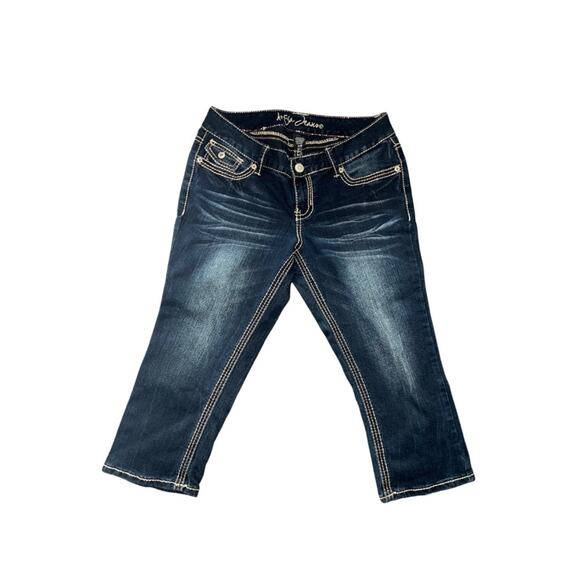 Vintage Dark wash Denim Ahya capri jeans gem pockets Y2K Size 7/8 - Picture 1 of 3